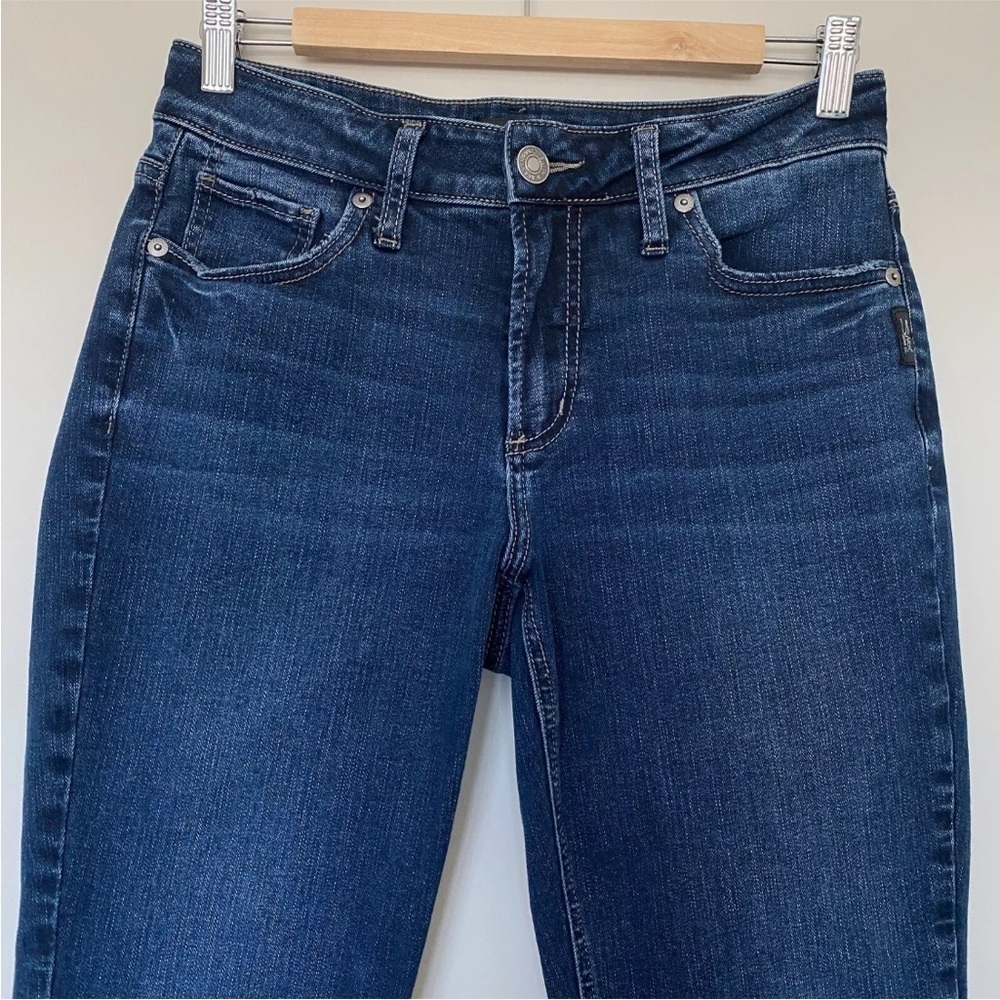 Silver Suki Straight Leg Blue Jeans Women's Sz 30x29 Dark Wash - Picture 4 of 15